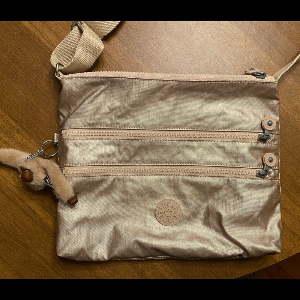 Kipling Alvar Crossbody